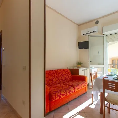 Il Girasole Int5 - Myho Casa * Tortoreto